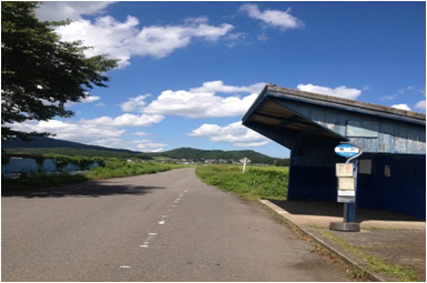 国鉄白棚線を引き継いだ路線ＪＲバスの写真1